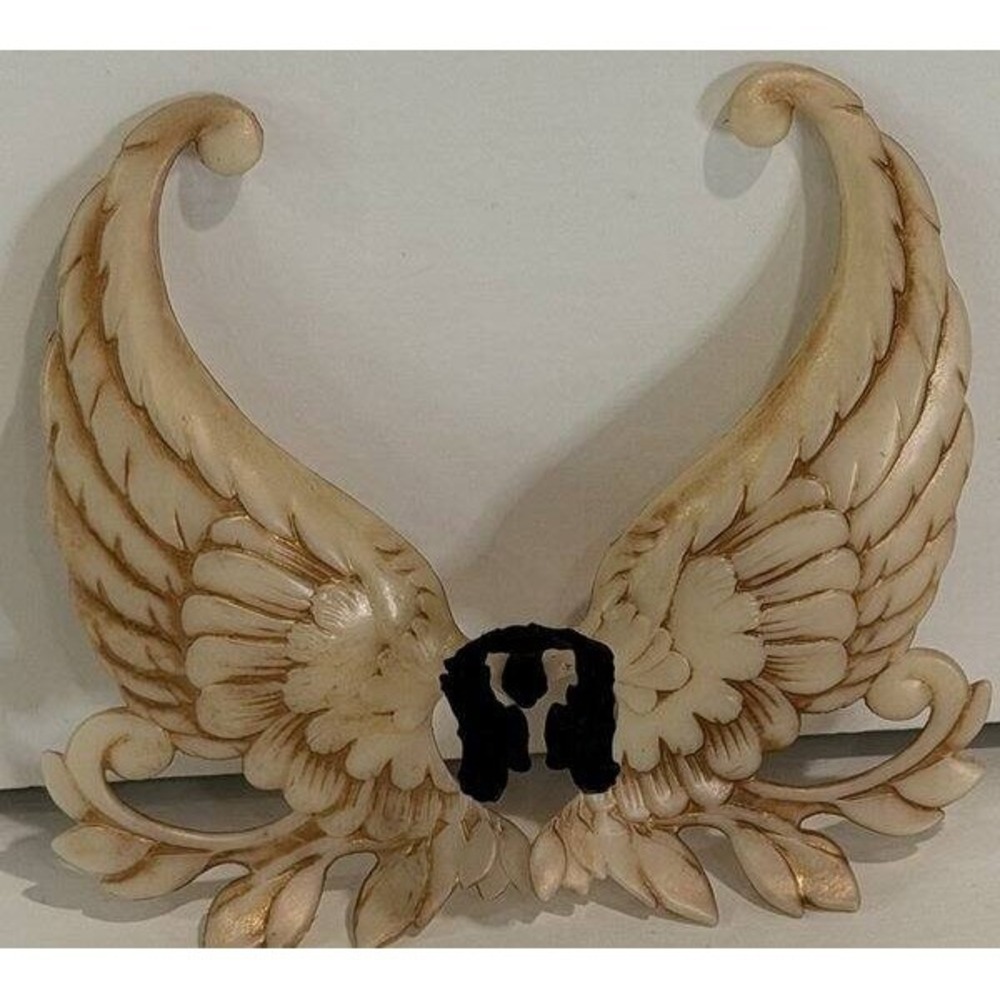 Ever After High Doll C.A. Cupid Thronecoming Angel Wings